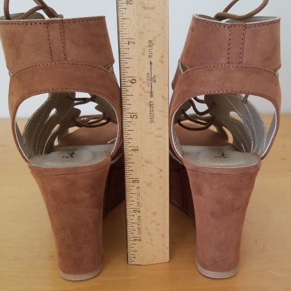 Qupid "Ardor " gladiator wedges - Picture 5 of 8